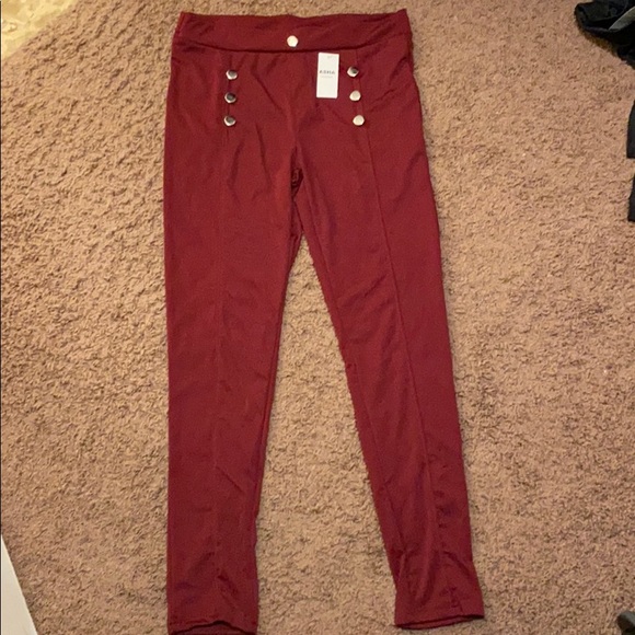 Leggings - High Waist Double Breasted Leggings - Picture 4 of 6